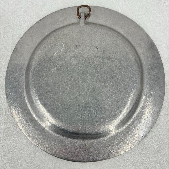 Wilton Pewter Plate The First Christmas Tree Vintage 1984 Wall Hanger 7.5 Inch - Picture 6 of 8